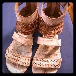 Bed Stu Artemis Sandal Teak Rustic White size 9
